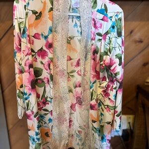 Breezies Vibrant Floral Kimono with Lace